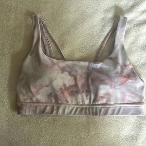 Athleta sports bra in medium